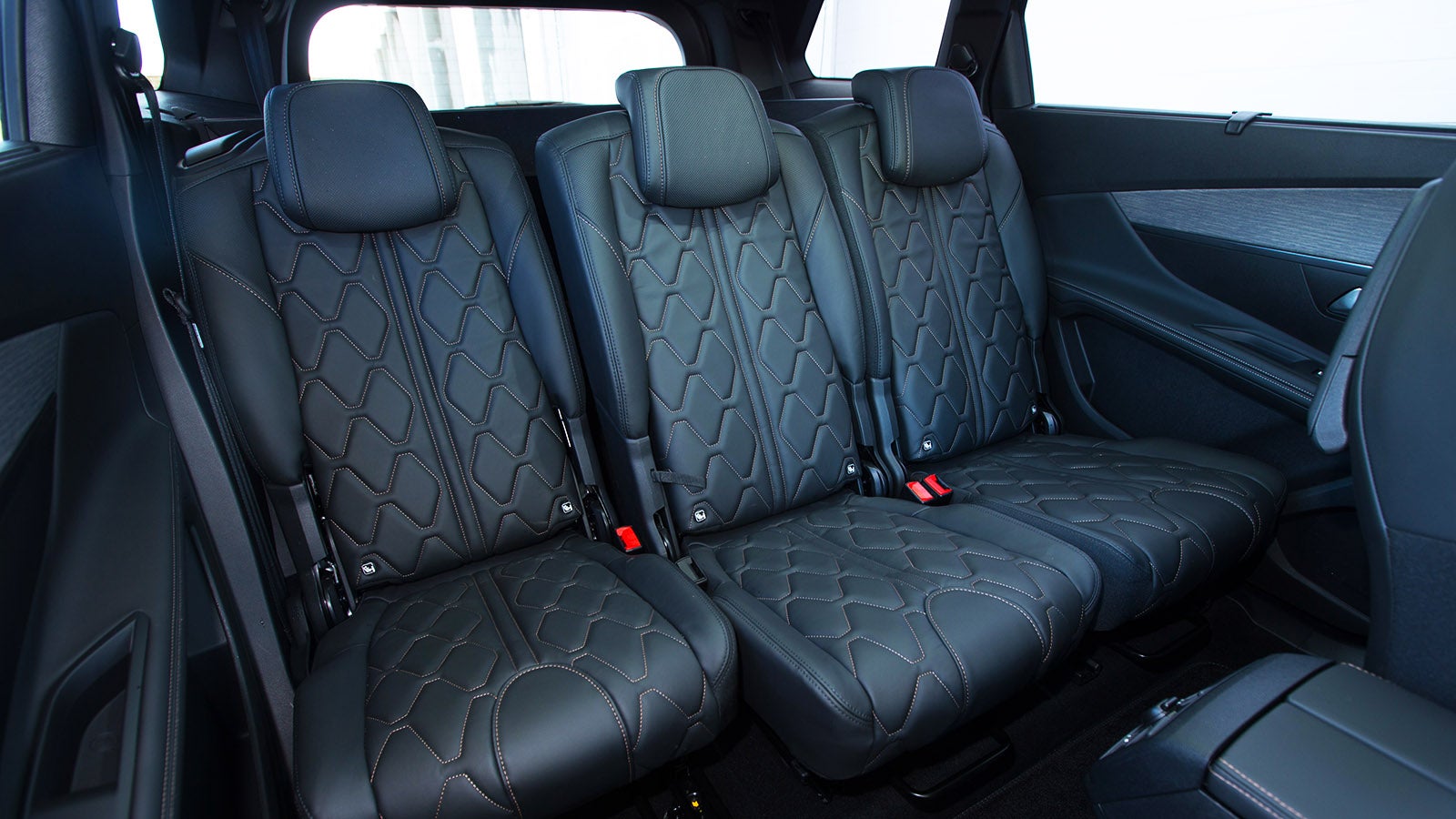 child seats cars with full size back seats