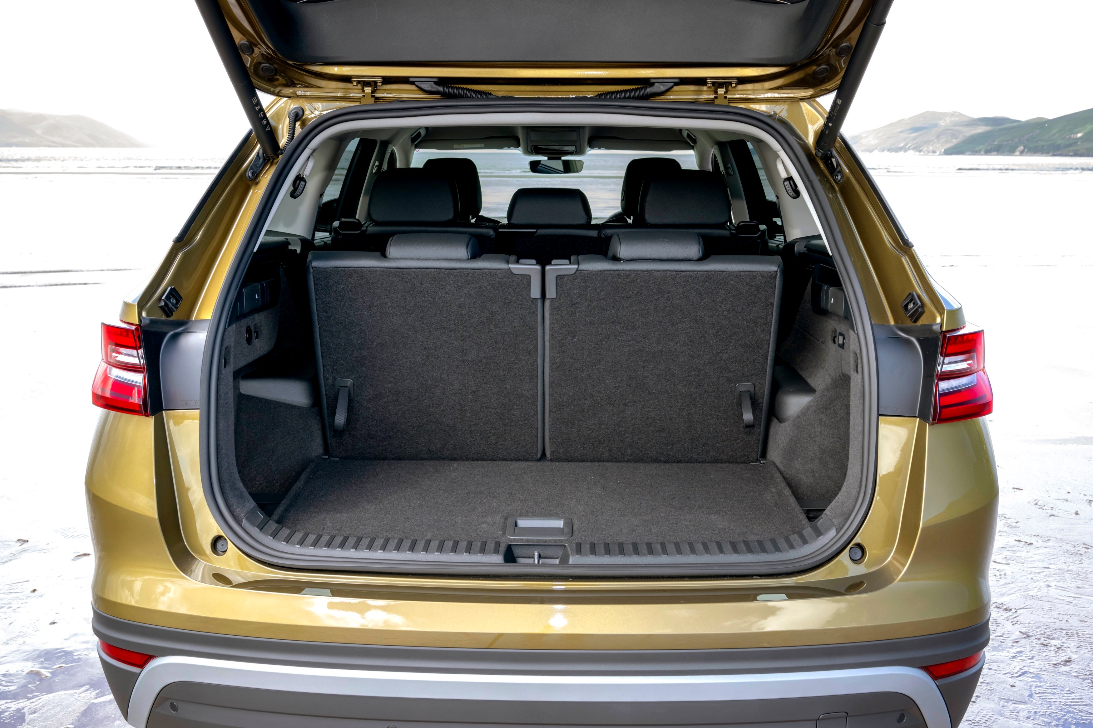 Siège Arrière Pour SKODA KODIAQ NS7 - Réf. 565888111A / 30725205 - Occasion Avec Empreinte