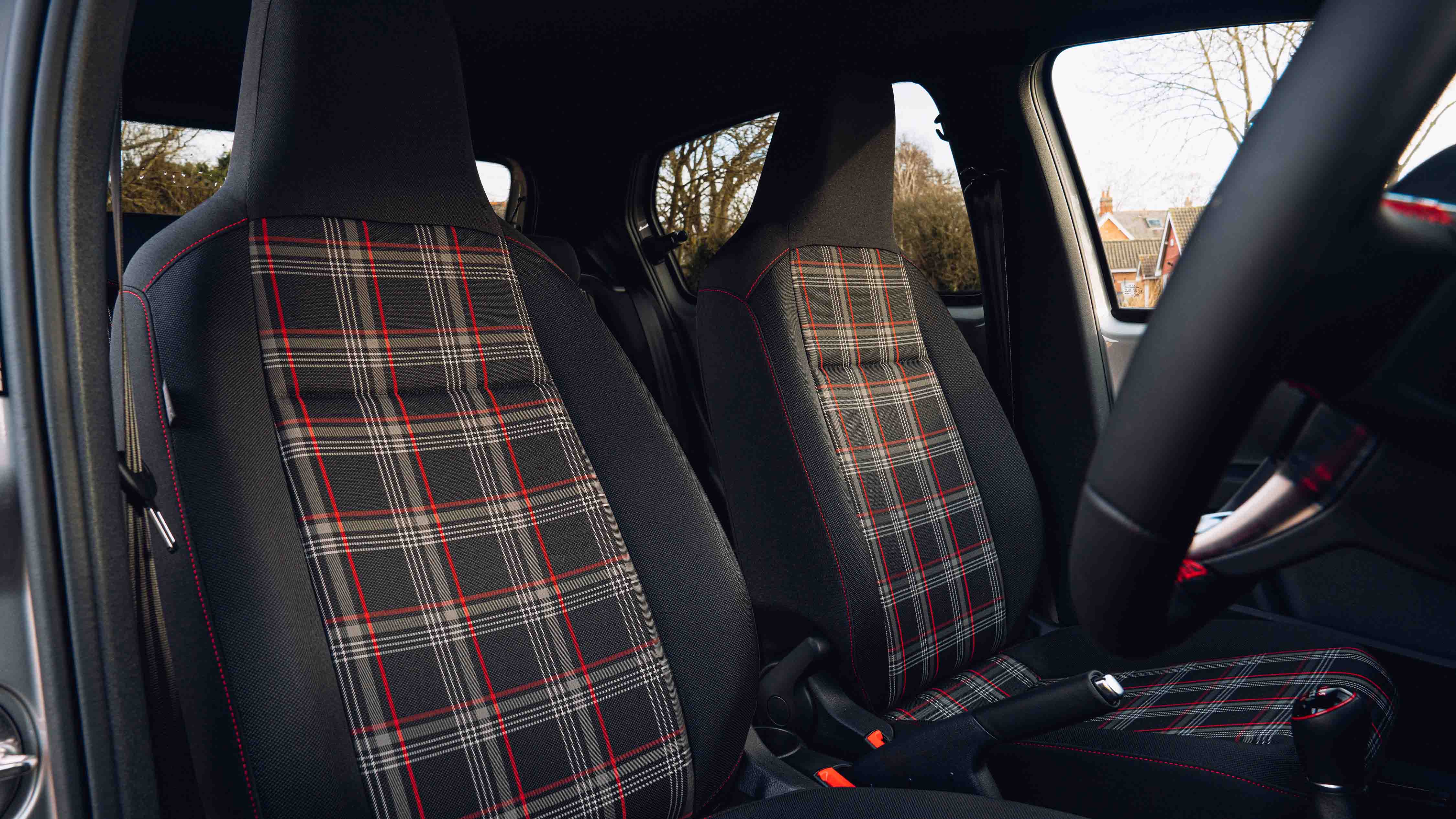 Volkswagen Up GTI seats