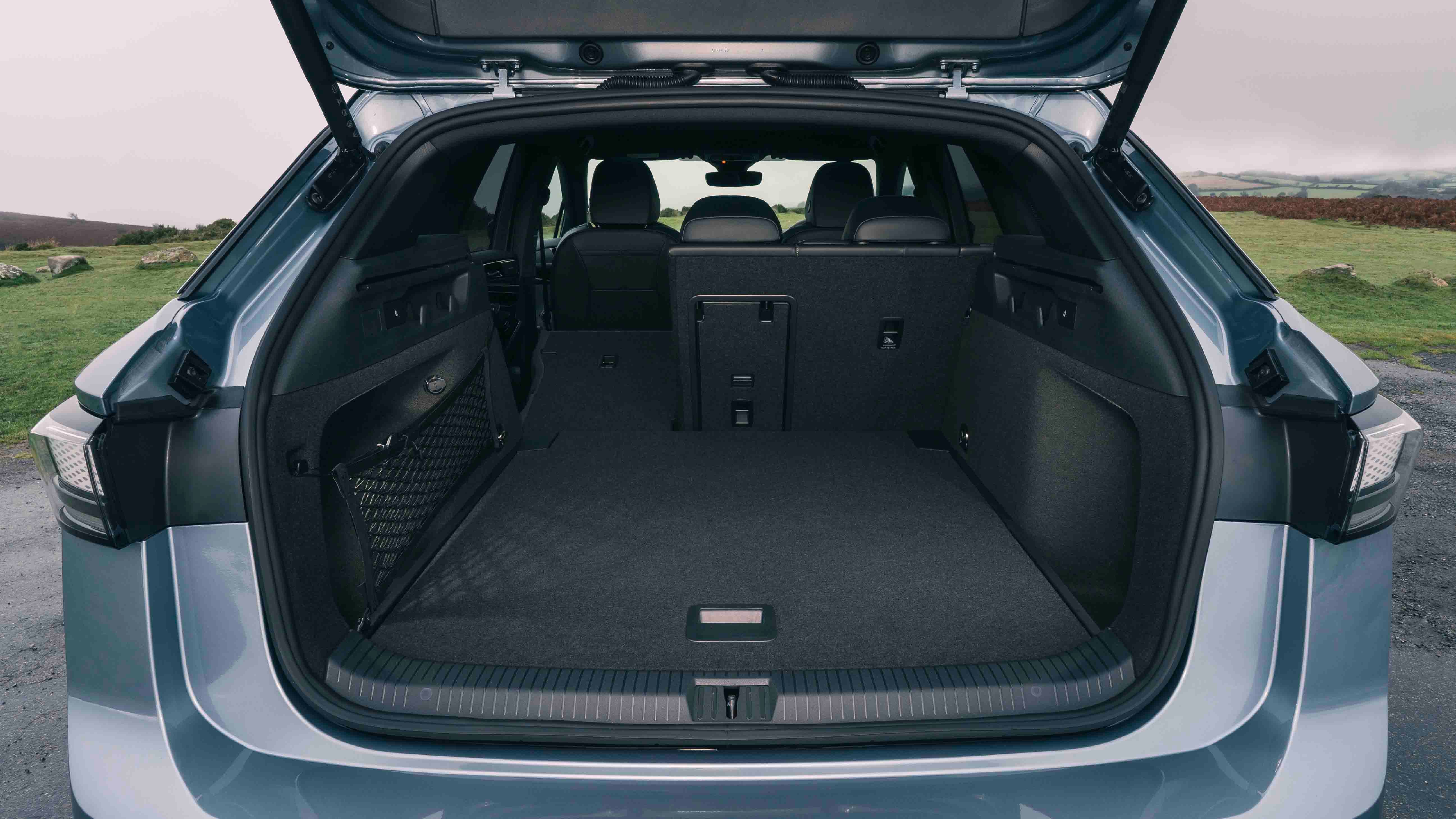 Volkswagen ID.7 Tourer boot