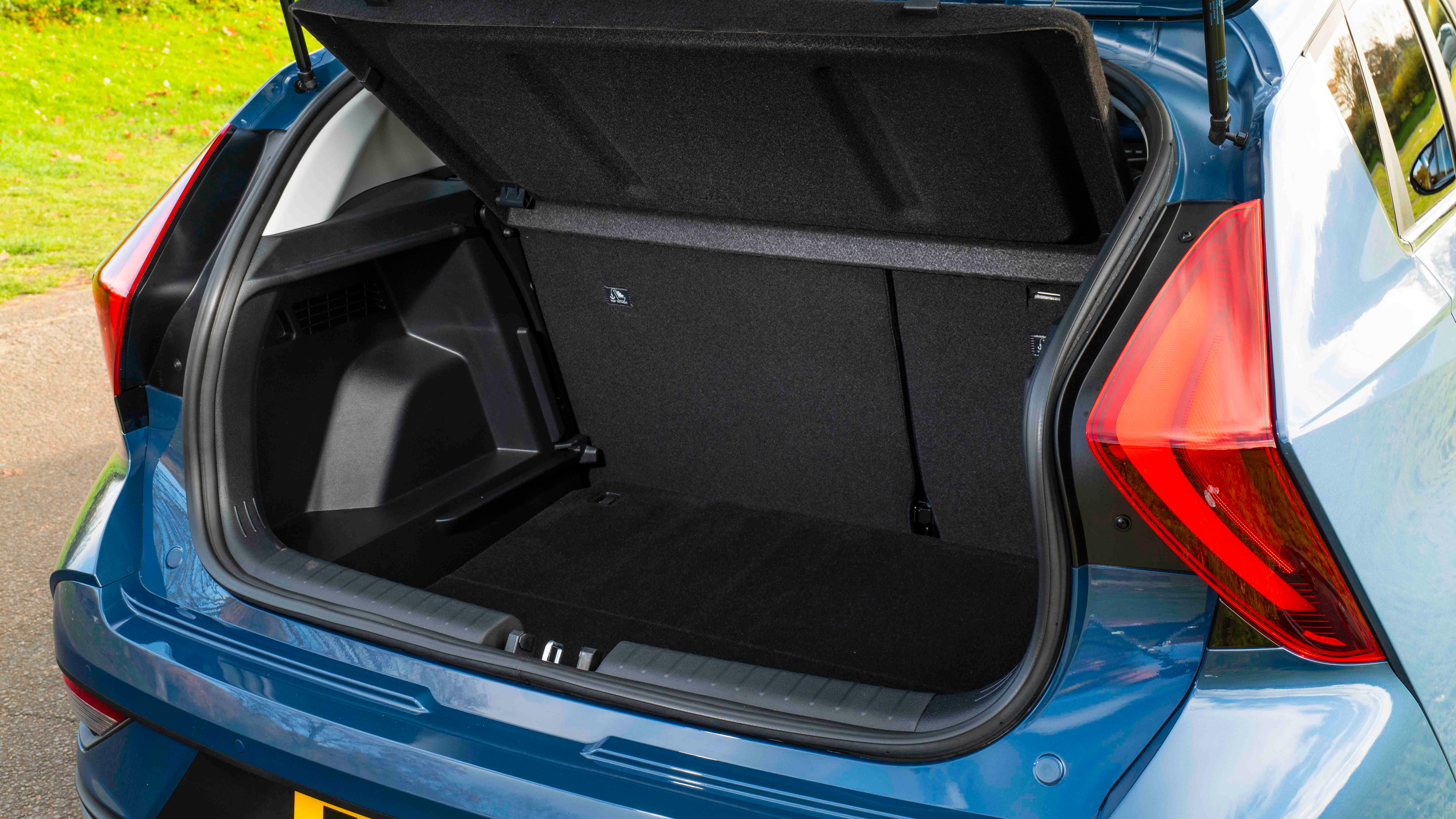 Hyundai Bayon boot